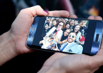 Interesting Celebrities Stories