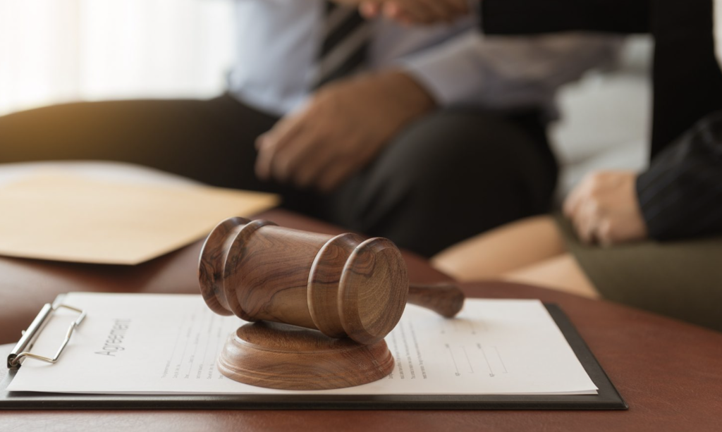 3 Benefits of Hiring Personal Injury Lawyers in Atlanta