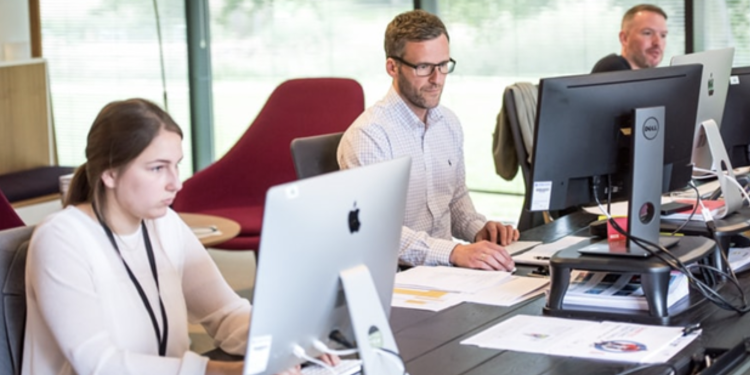 Which Internet Company has the best Customer Service?